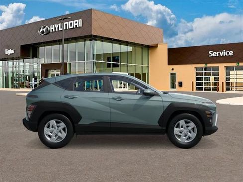 New 2027 Hyundai Kona SE AWD/4WD image 7