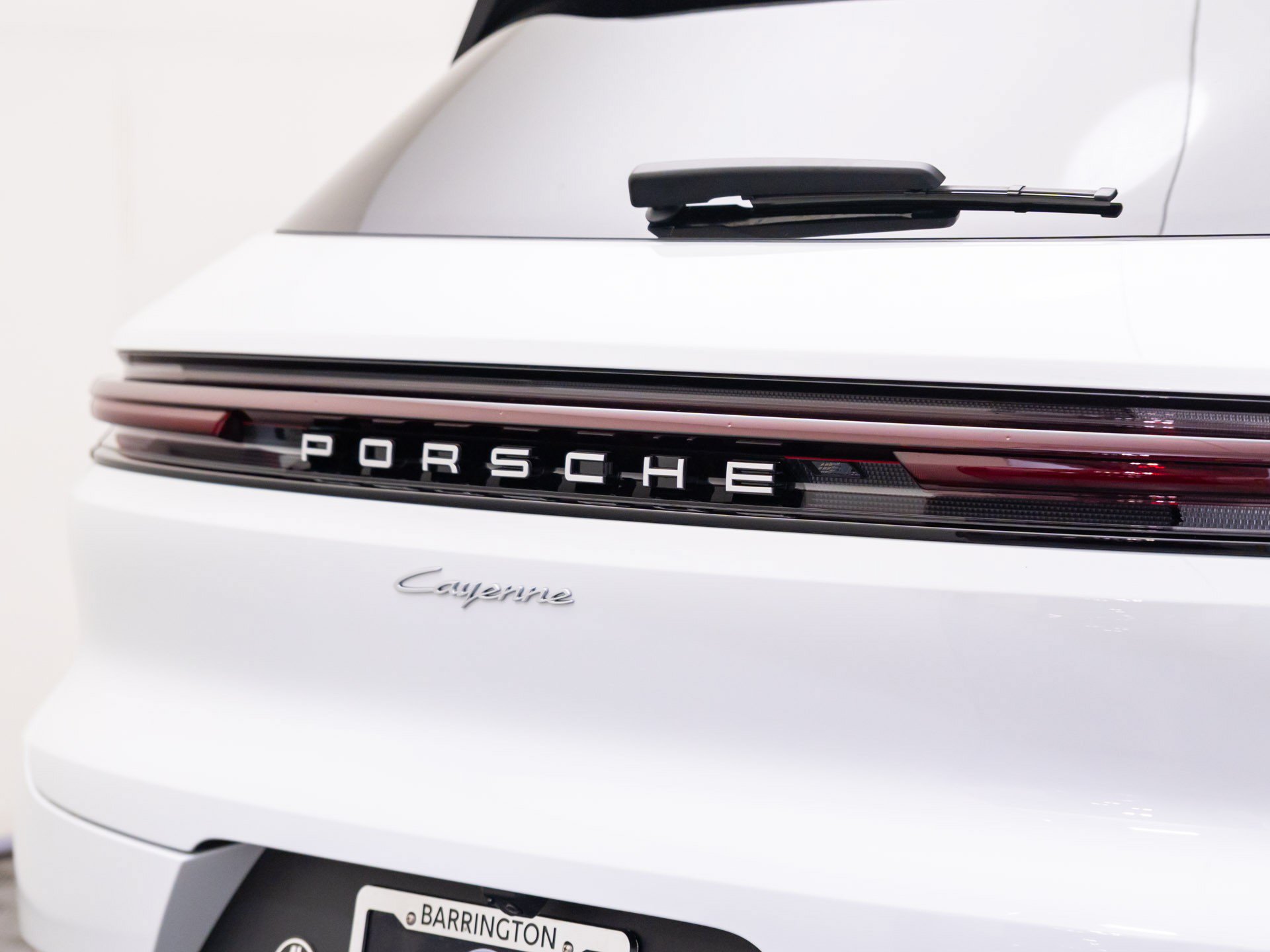 Certified 2026 Porsche Cayenne AWD/4WD image 34