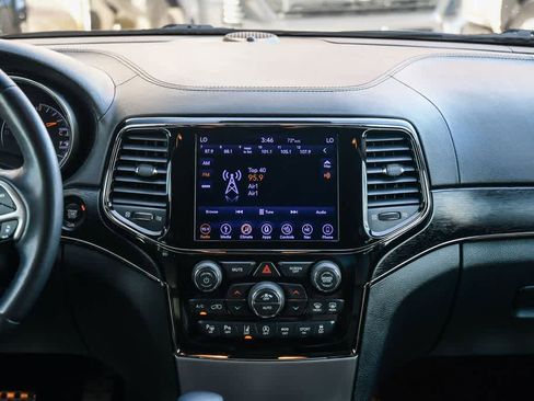 Used 2019 Jeep Grand Cherokee High Altitude image 13