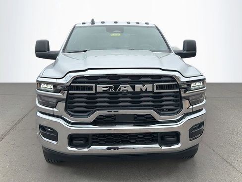New 2026 RAM 3500 Tradesman AWD/4WD image 9