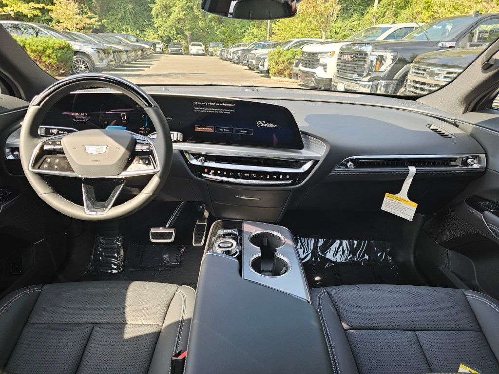 New 2027 Cadillac Lyriq Sport AWD/4WD image 22