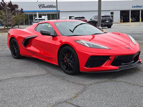 Used 2024 Chevrolet Corvette Stingray Convertible w/ 1LT RWD image 3