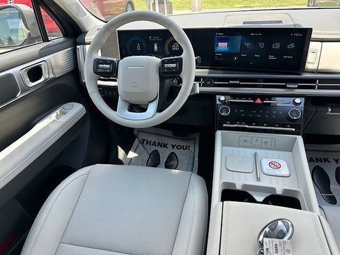 New 2026 Hyundai Santa Fe SEL AWD/4WD image 17