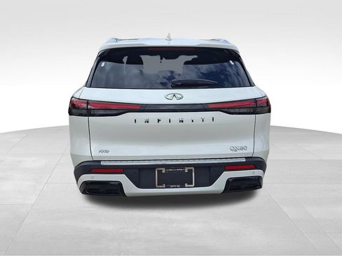Used 2023 INFINITI QX60 Luxe w/ Vision Package AWD/4WD image 5