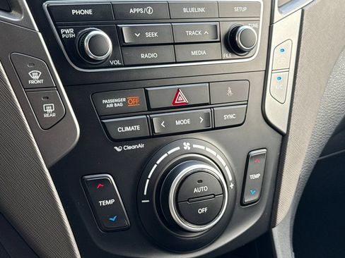 Used 2017 Hyundai Santa Fe Sport FWD image 17