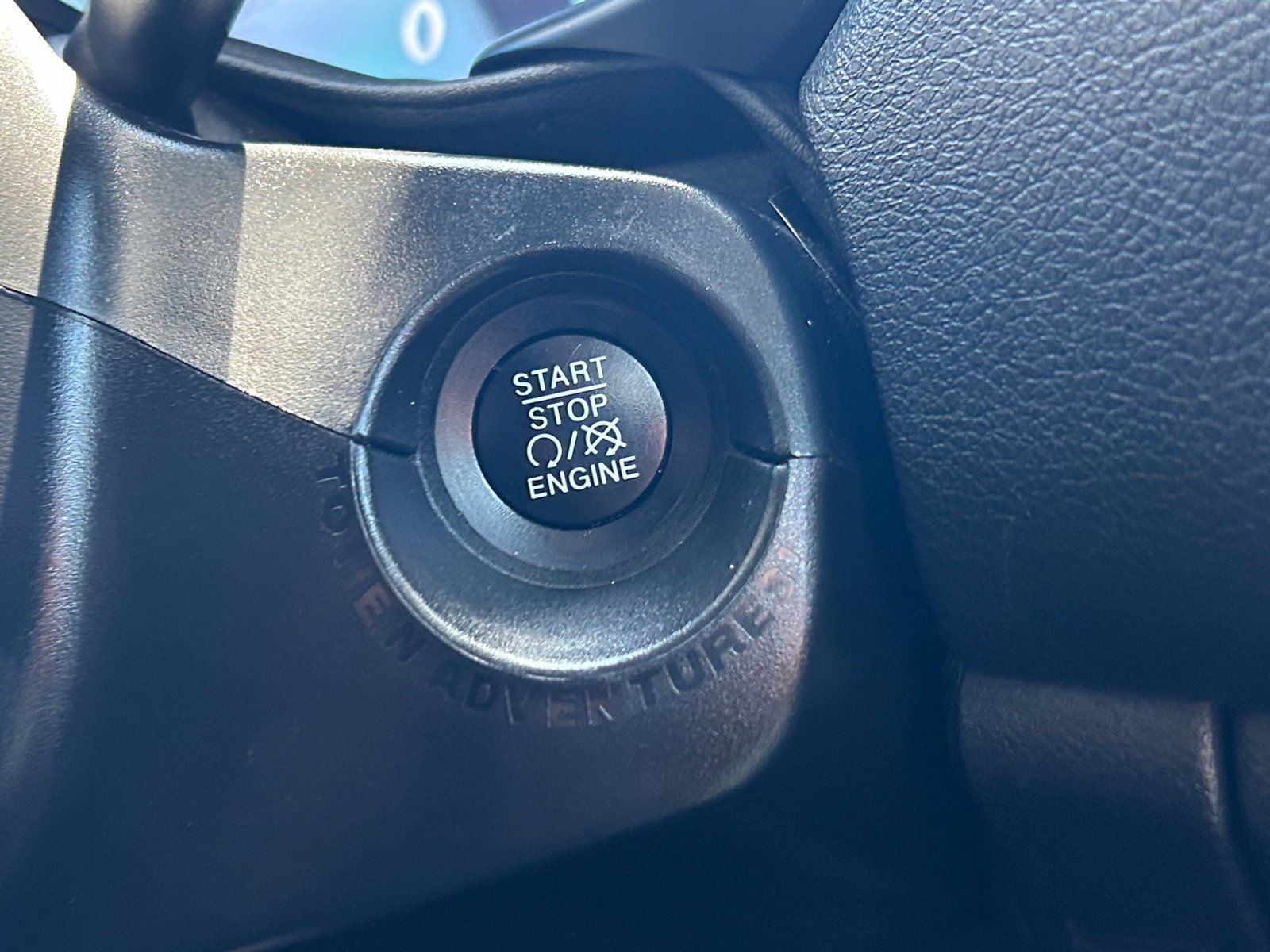 Certified 2021 Jeep Renegade Limited AWD/4WD image 29