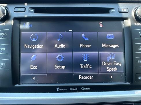 Used 2019 Toyota Highlander XLE AWD/4WD image 31