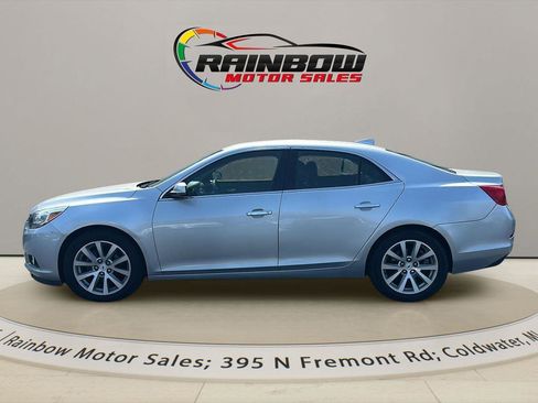 Used 2016 Chevrolet Malibu LTZ FWD image 4