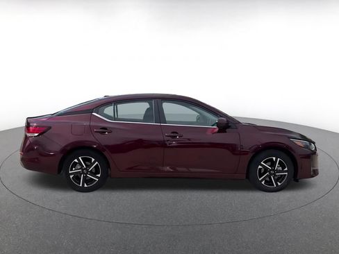Used 2025 Nissan Sentra SV FWD image 13