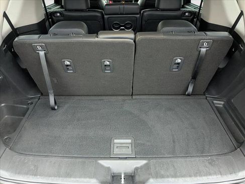 Used 2023 Honda Pilot Elite image 6