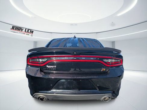 Used 2023 Dodge Charger Scat Pack image 4