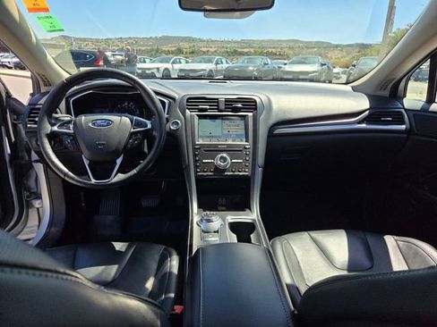 Used 2019 Ford Fusion Energi Titanium FWD image 13