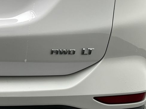 Certified 2024 Chevrolet Equinox LT image 31