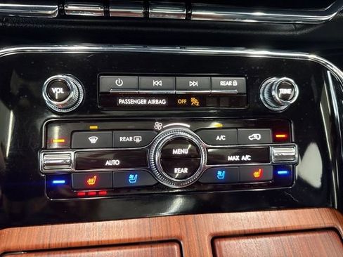 Used 2023 Lincoln Navigator Reserve image 33