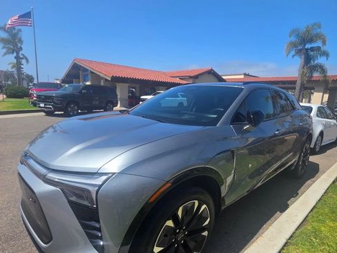 Used 2025 Chevrolet Blazer EV RS AWD/4WD image 1
