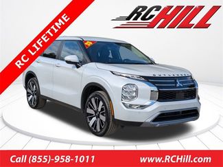 New 2025 Mitsubishi Outlander SE video 1