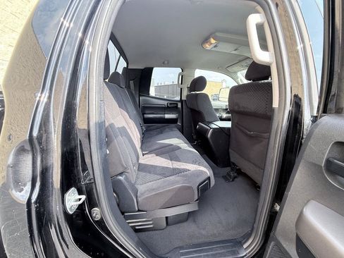 Used 2012 Toyota Tundra 4x4 Double Cab w/ SR5 Pkg image 12