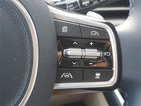 New 2026 Kia Carnival SX w/ SX Dark Edition Package image 25