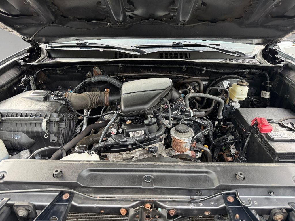 Used 2021 Toyota Tacoma SR w/ SX Package AWD/4WD image 20