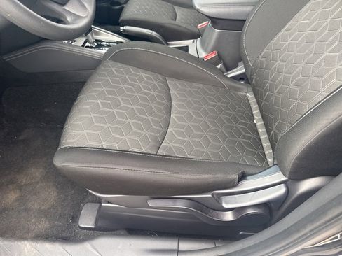 Used 2025 Mitsubishi Outlander Sport ES image 16