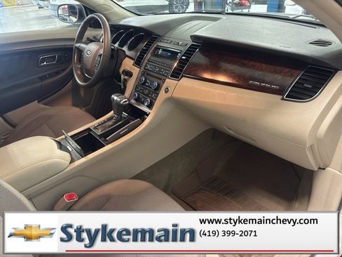 Used 2012 Ford Taurus SEL image 29