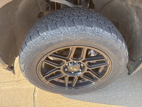 Used 2019 Chevrolet Silverado 1500 LTZ w/ LTZ Premium Package image 25