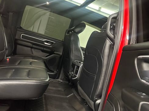 Used 2022 RAM 1500 Big Horn AWD/4WD image 37