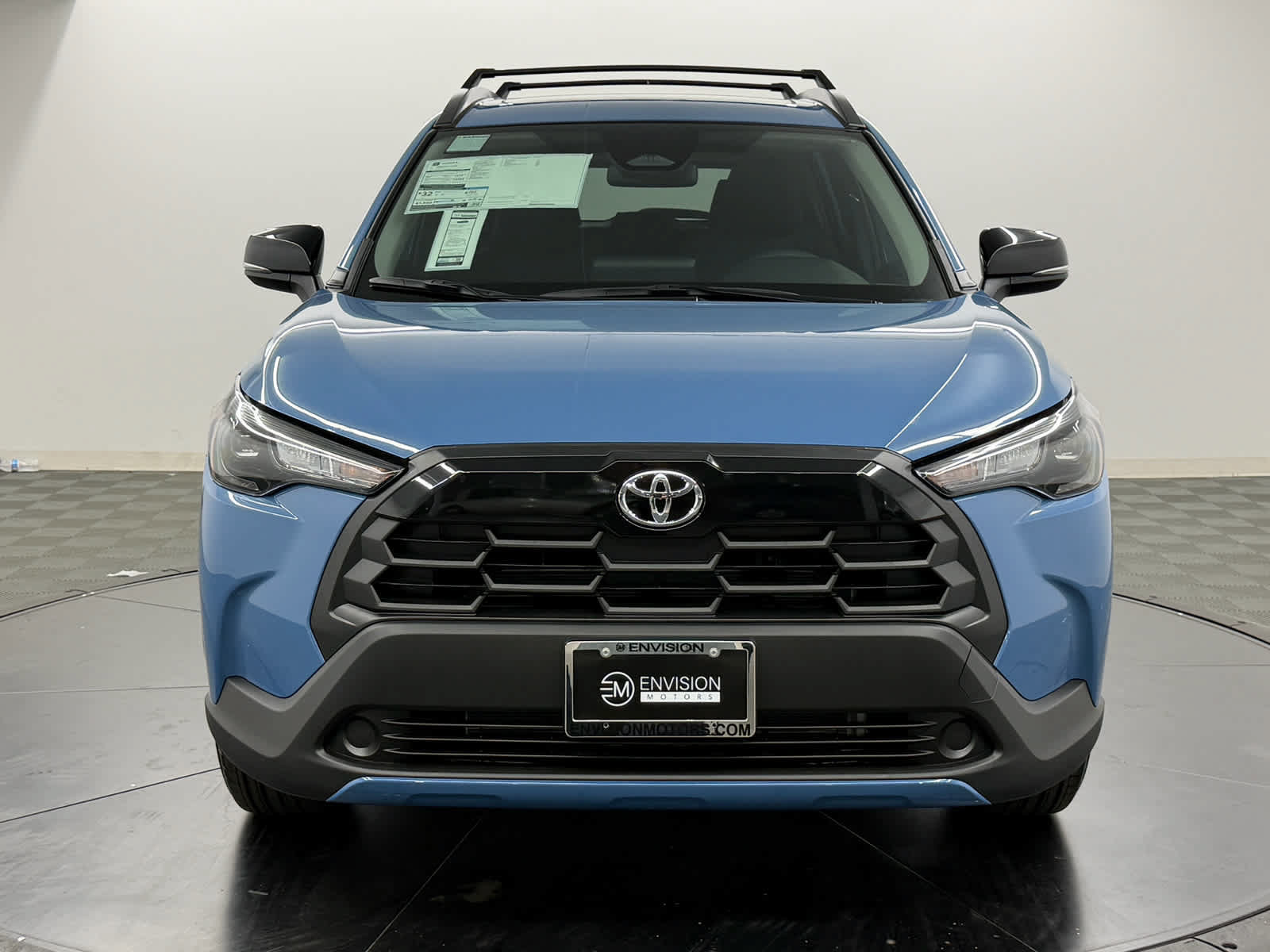 New 2026 Toyota Corolla Cross LE w/ Moonroof Package FWD image 5
