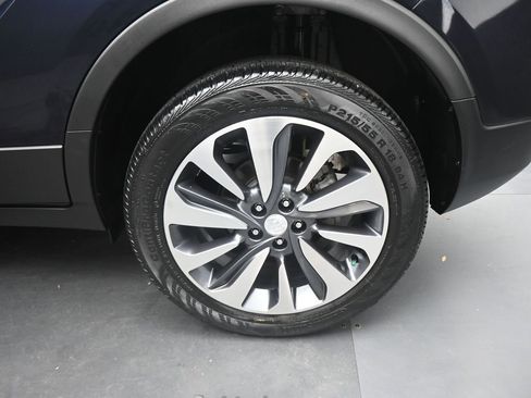 Used 2022 Buick Encore Preferred w/ Safety Package image 19