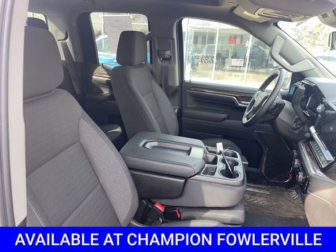 Used 2023 Chevrolet Silverado 1500 RST image 10