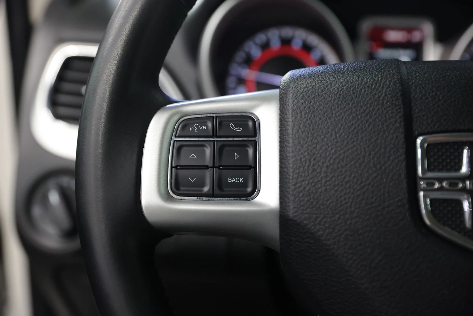 Used 2015 Dodge Journey American Value Package w/ Flexible Seating Group FWD image 33