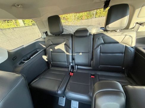 New 2025 Lincoln Navigator Reserve image 21