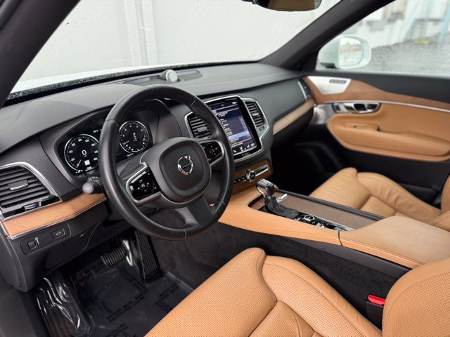 Used 2017 Volvo XC90 T6 Inscription w/ Vision Package AWD/4WD image 10