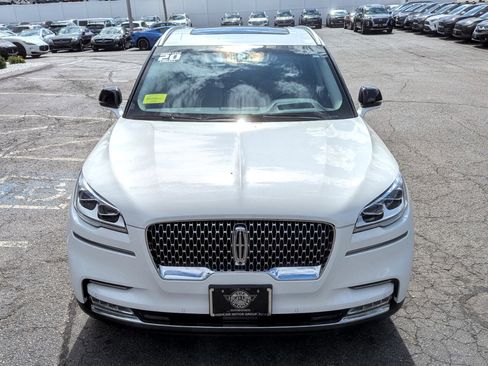 Used 2020 Lincoln Aviator Reserve w/ Equipment Group 202A image 3