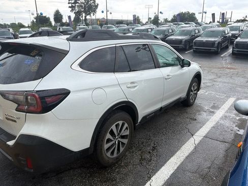 Used 2020 Subaru Outback Premium w/ Popular Package #1 AWD/4WD image 5