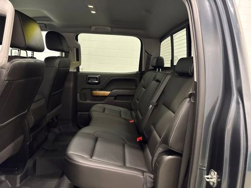 Used 2018 Chevrolet Silverado 1500 LTZ w/ LTZ Plus Package AWD/4WD image 32