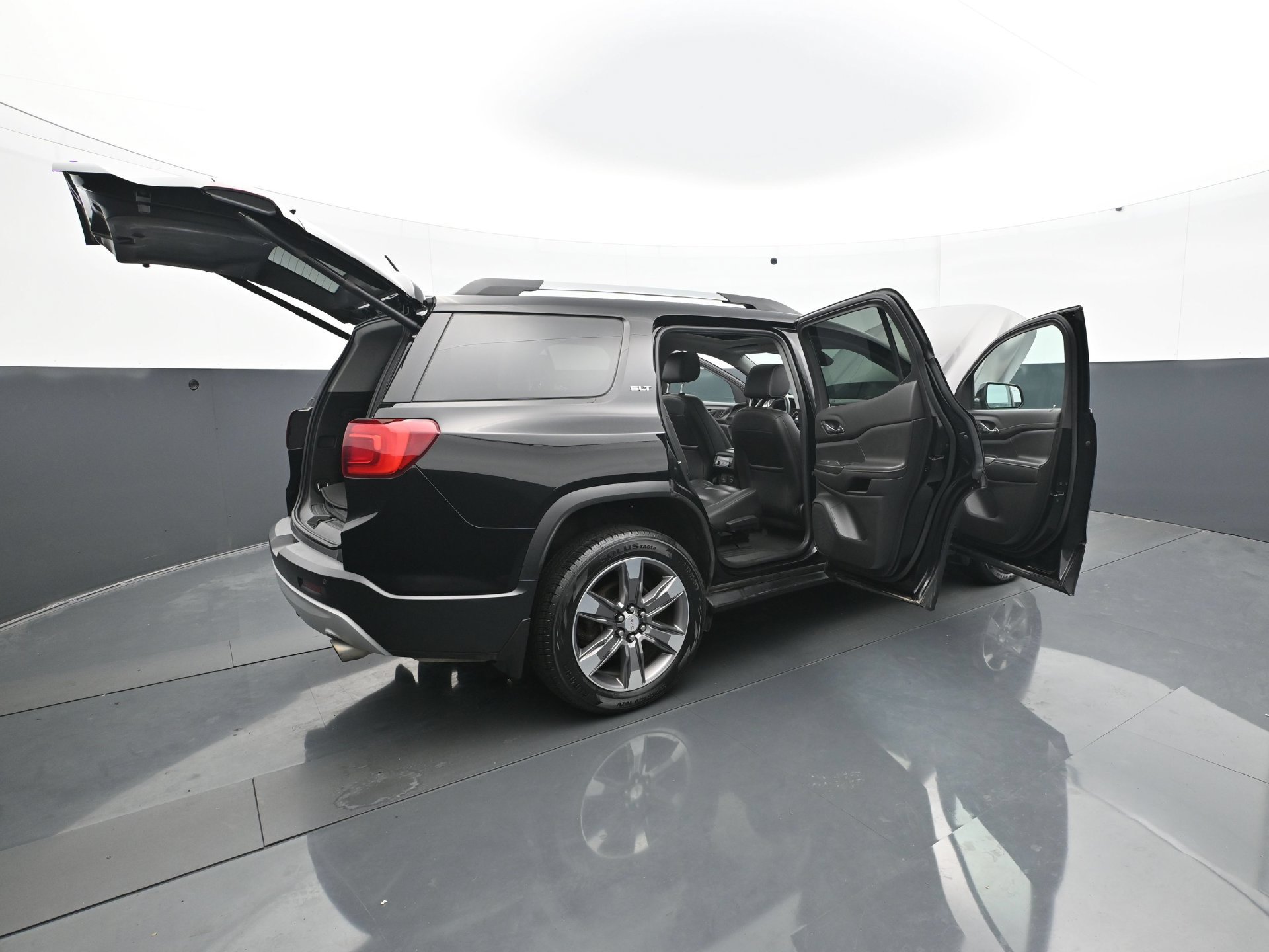 Used 2019 GMC Acadia SLT AWD/4WD image 37