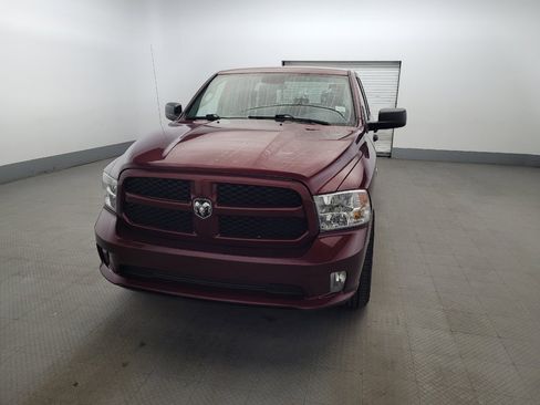 Used 2017 RAM 1500 Express AWD/4WD image 15