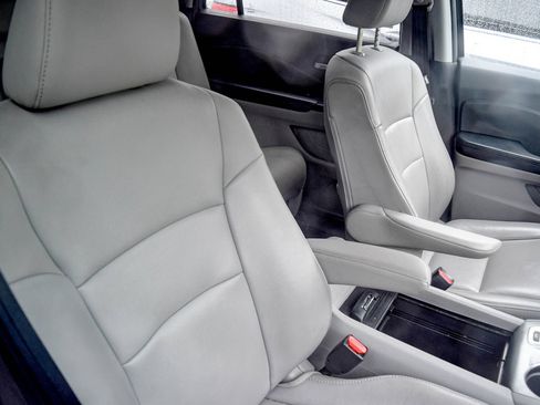 Used 2016 Honda Pilot EX-L image 10