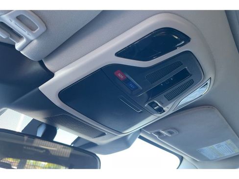 Used 2025 Subaru Outback Premium image 23