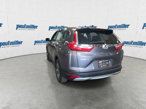 Used 2019 Honda CR-V LX image 9