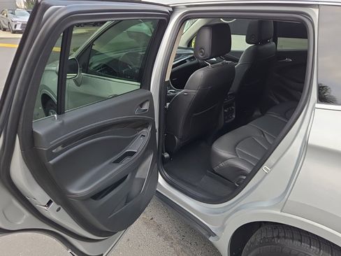 Used 2019 Buick Envision Essence image 15