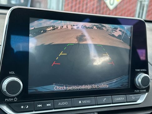 Certified 2022 Nissan Altima 2.5 SV image 18