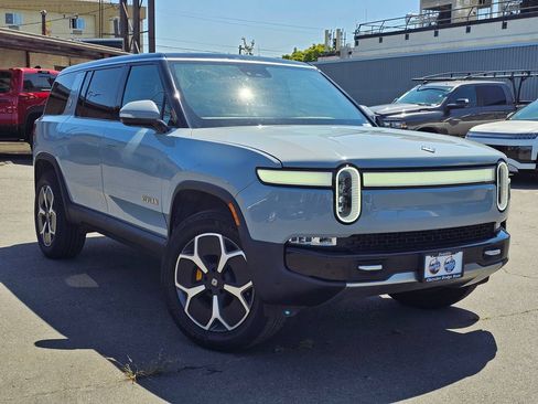 Used 2023 Rivian R1S Adventure AWD/4WD image 1