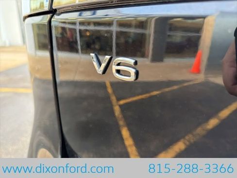 Used 2023 Volkswagen Atlas SEL AWD/4WD image 30