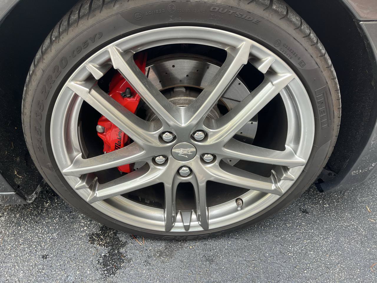 Used 2014 Maserati GranTurismo MC RWD image 46