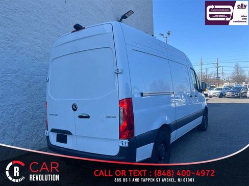 Used 2025 Mercedes-Benz Sprinter 2500 image 6