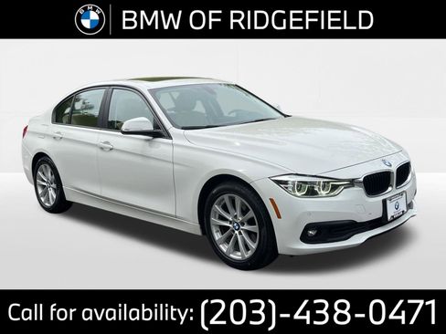 Used 2018 BMW 320i xDrive Sedan w/ Convenience Package AWD/4WD image 1