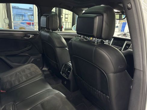 Used 2017 Porsche Macan GTS image 42