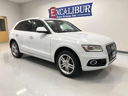 Used 2015 Audi Q5 2.0T Premium Plus w/ Technology Package AWD/4WD image 14